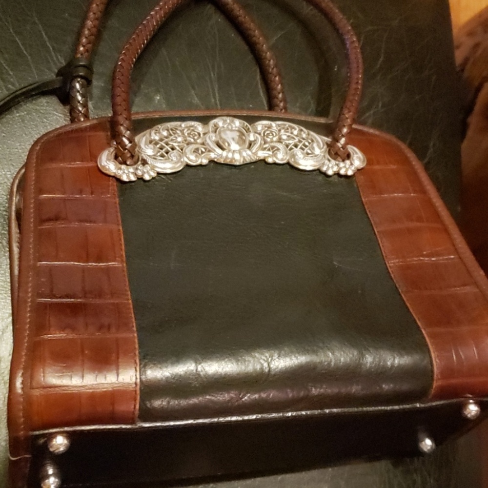 Hand bag